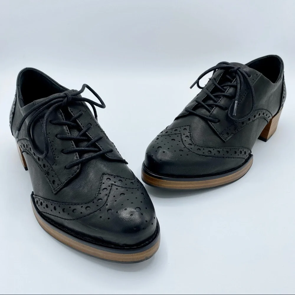 Kelsi Dagger Brooklyn Black Thorton Lace-Up Oxford Size 5.5